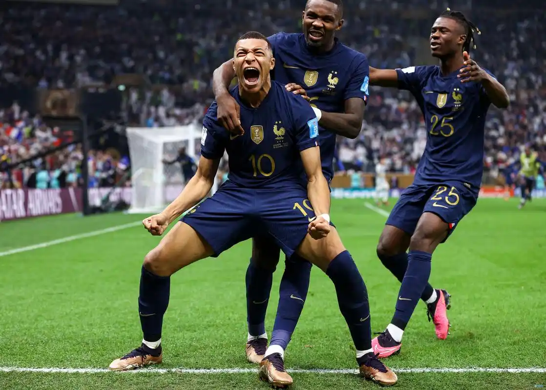 开云体育登录-法甲联赛:巴黎圣日耳曼领跑