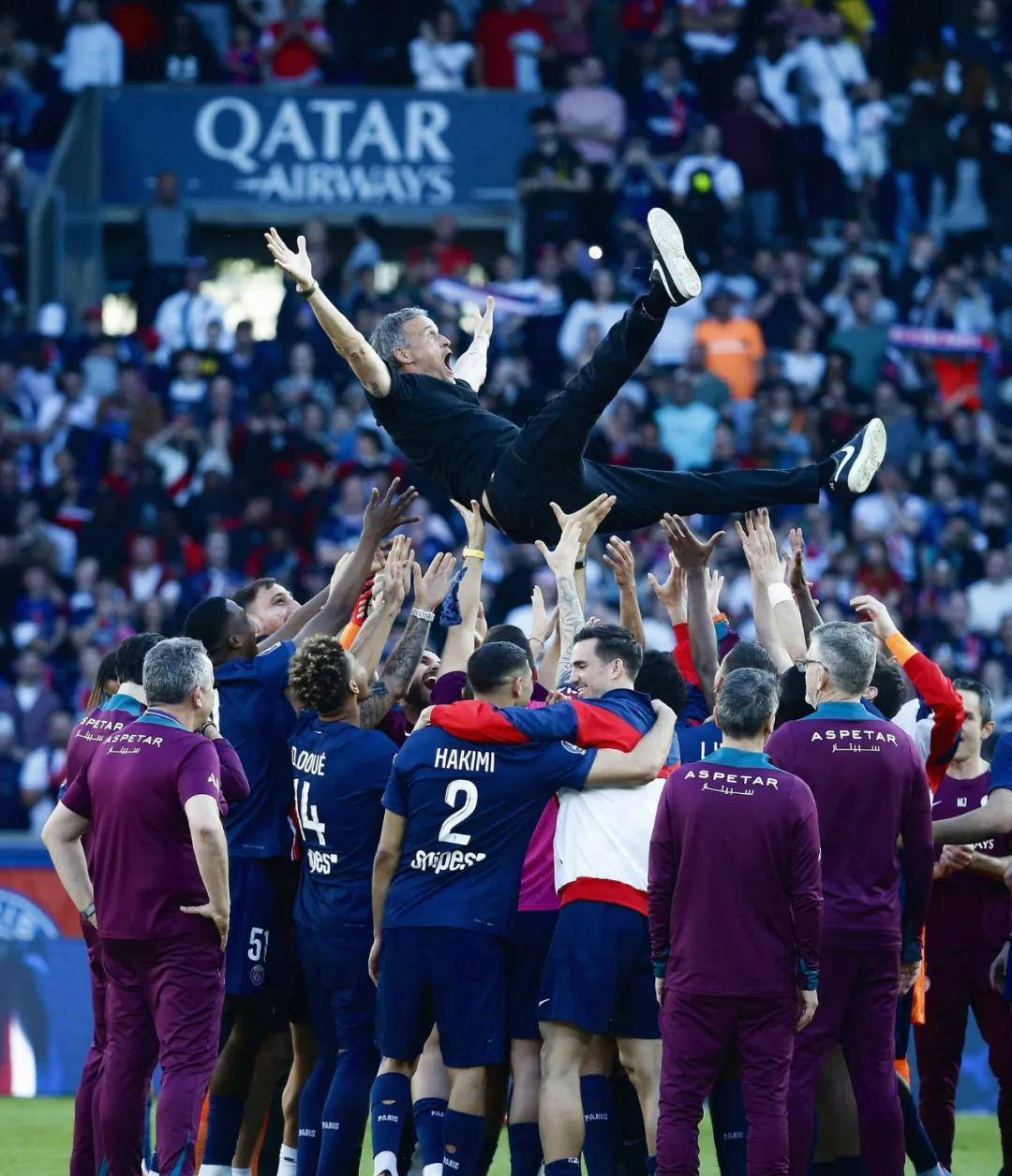 法甲联赛：巴黎圣日耳曼领跑