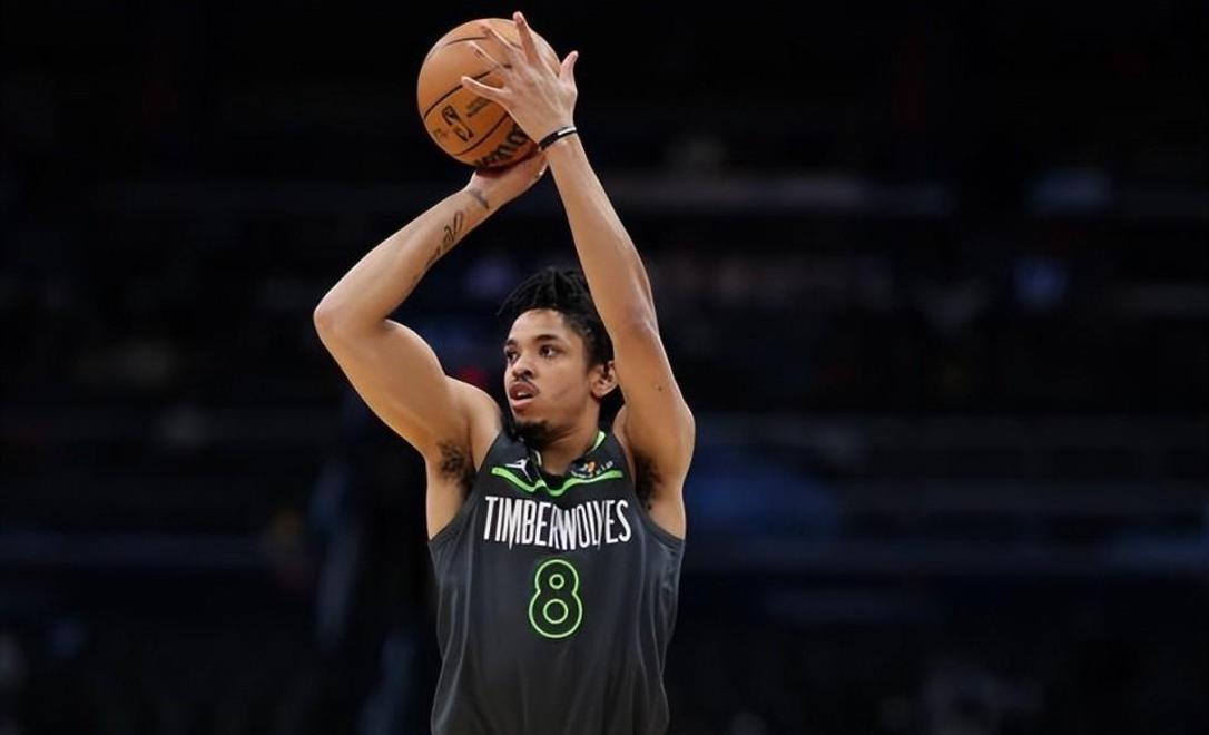 森林狼主帅指责球队防守失误，需加强训练