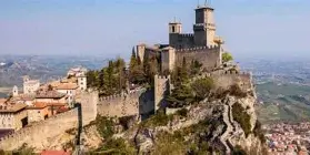 关于圣马力诺运动员励精图治，历经沧桑的信息