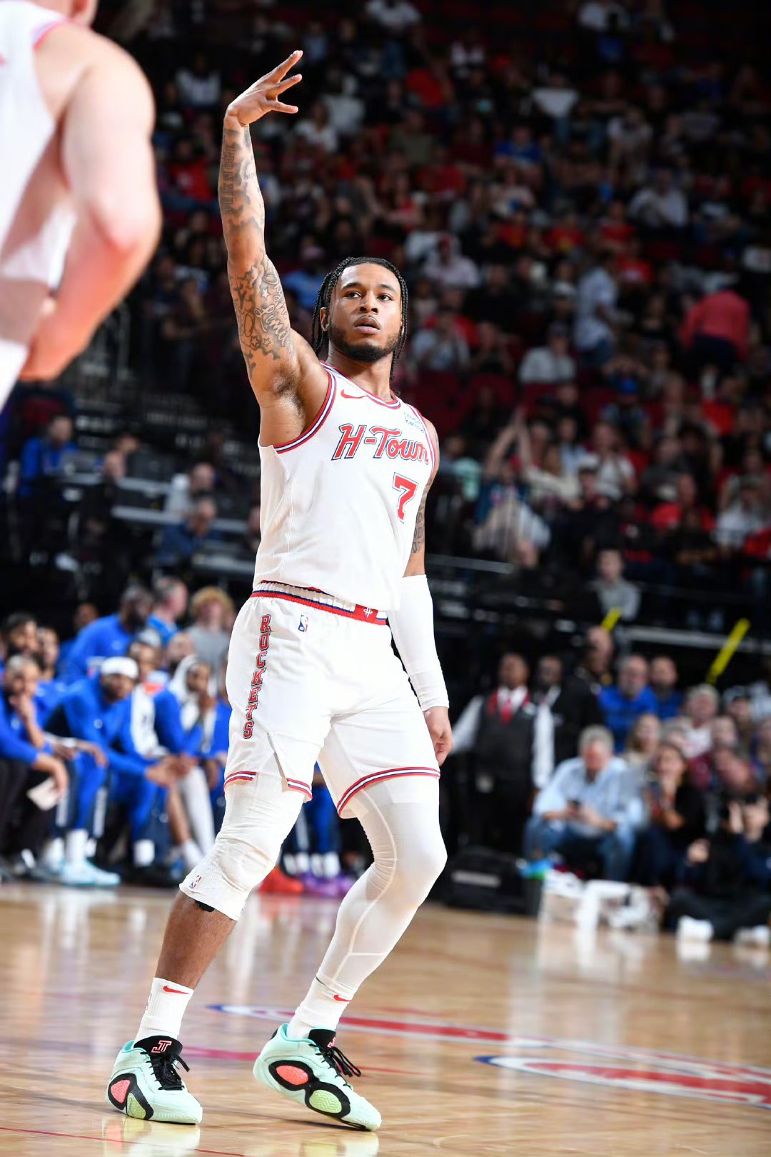 独行侠客场负于火箭，遭遇两连败