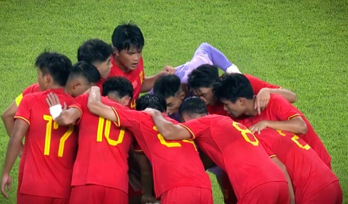 国际邀请赛:东南亚球队到场准备比赛 国际邀请赛:东南亚球队到场准备比赛