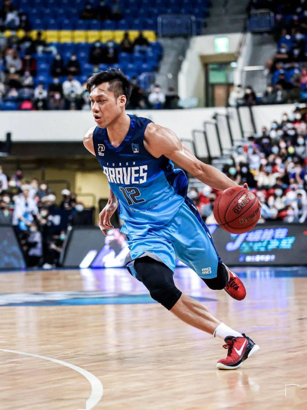 关于亚洲篮球联赛巅峰对决,寻找新生贵族的信息 关于亚洲篮球联赛巅峰对决,寻找新生贵族的信息