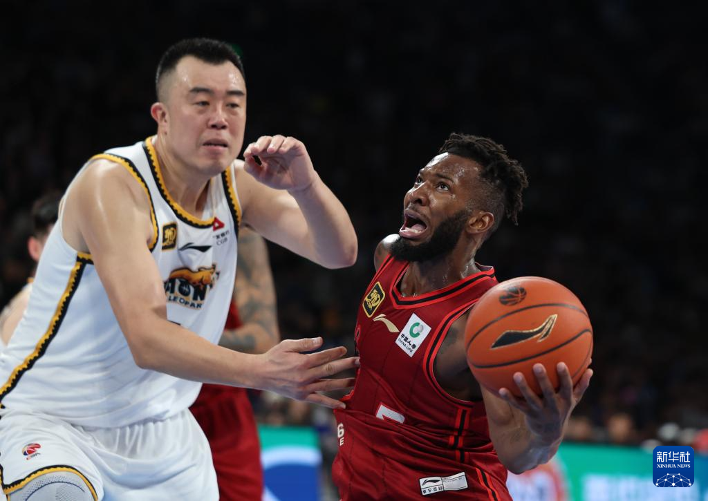 辽宁本钢战胜北京北控,取得连胜势头的简单介绍 辽宁本钢战胜北京北控,取得连胜势头的简单介绍