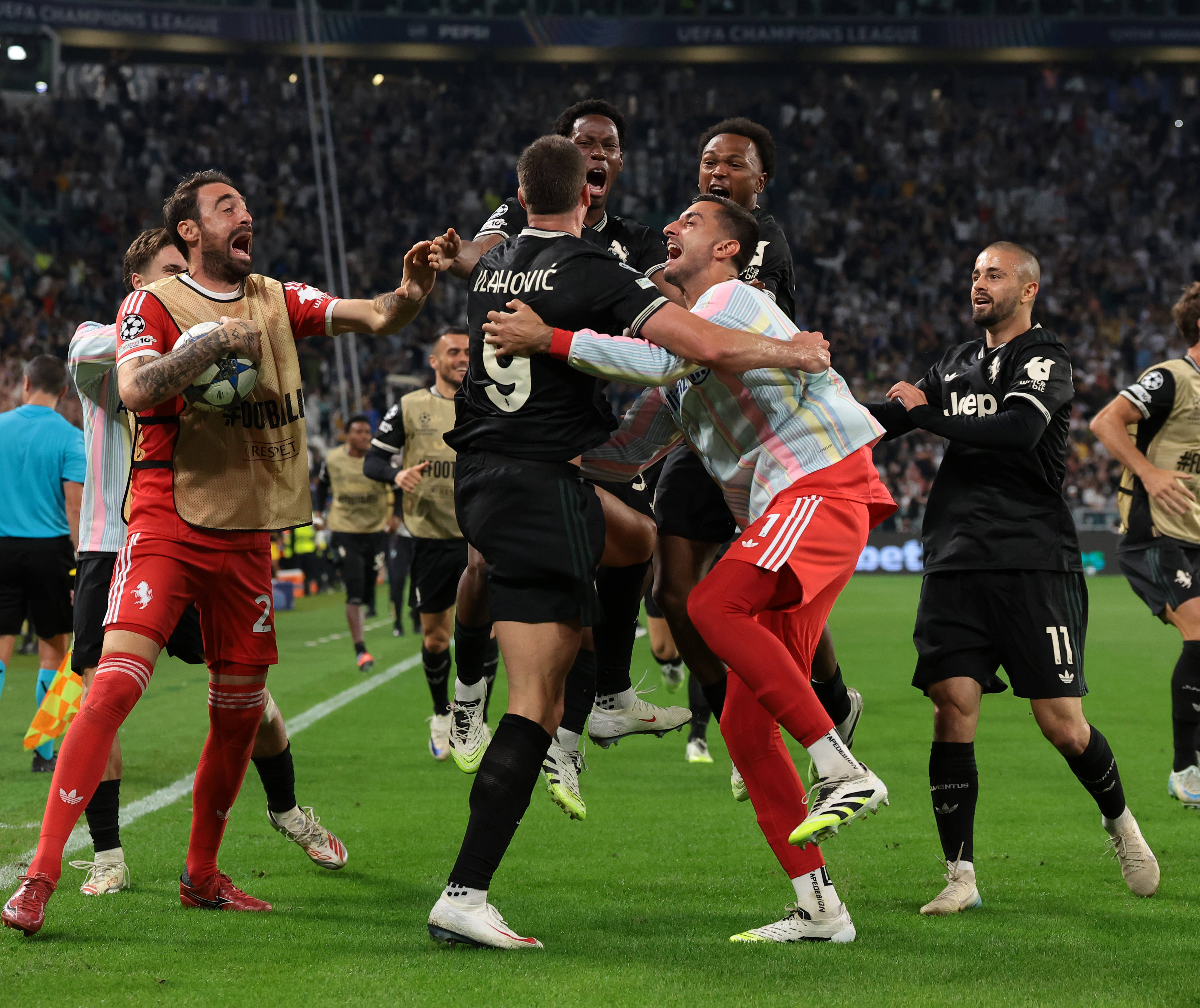 多特蒙德足球队引进一名年轻有为的新星球员