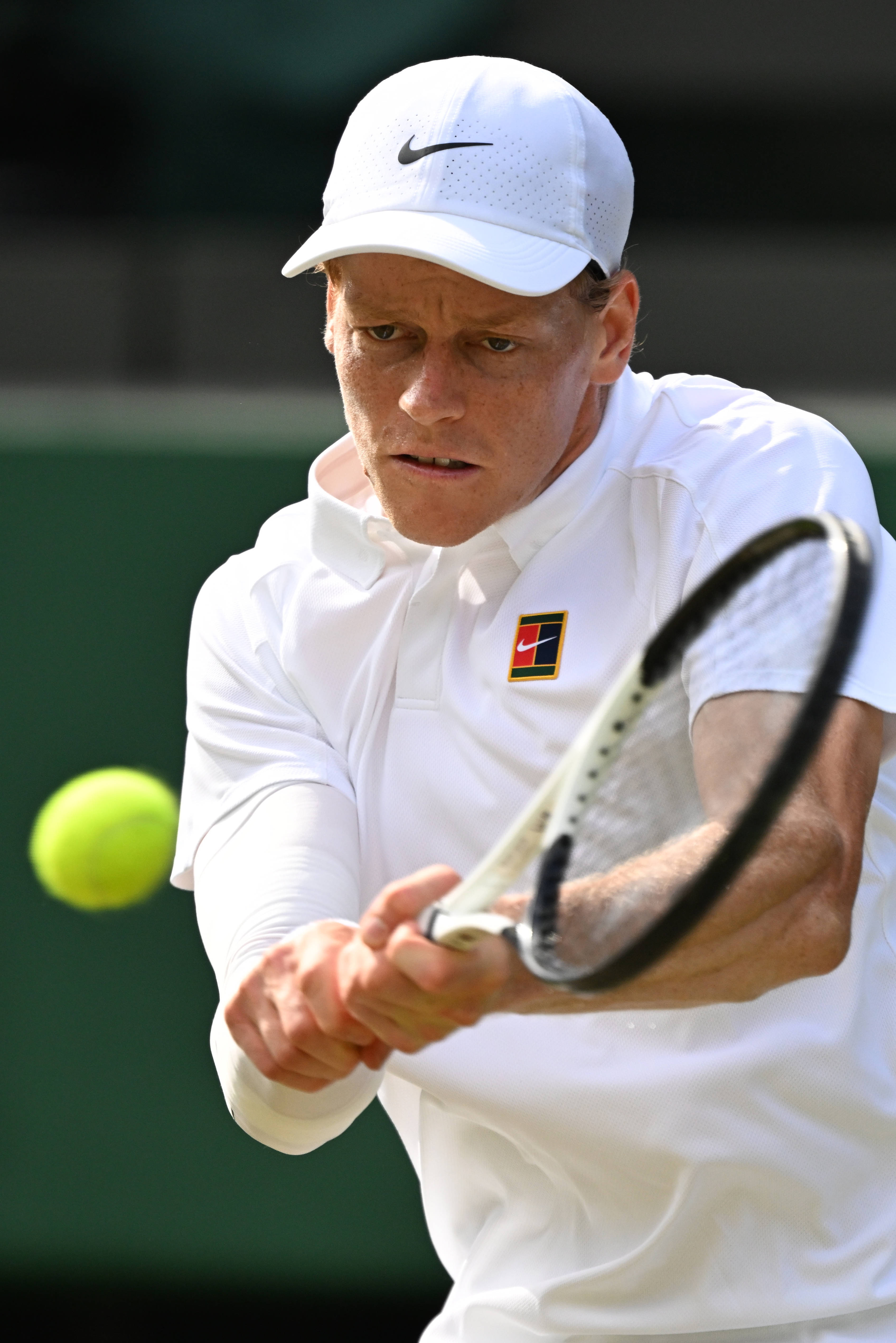 温网鏖战年终总决赛，辛纳统治全场