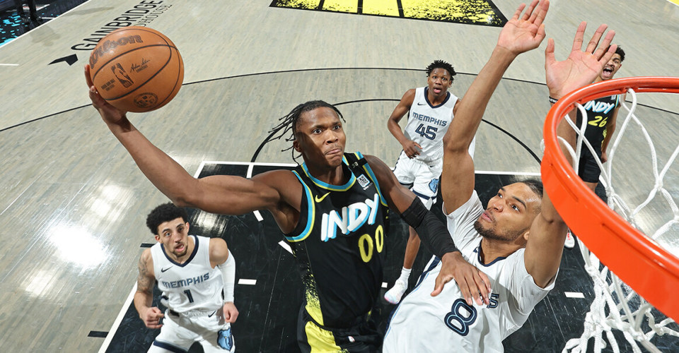 包含灰熊翻盘天津队,西亚卡姆关键制胜的词条 包含灰熊翻盘天津队,西亚卡姆关键制胜的词条