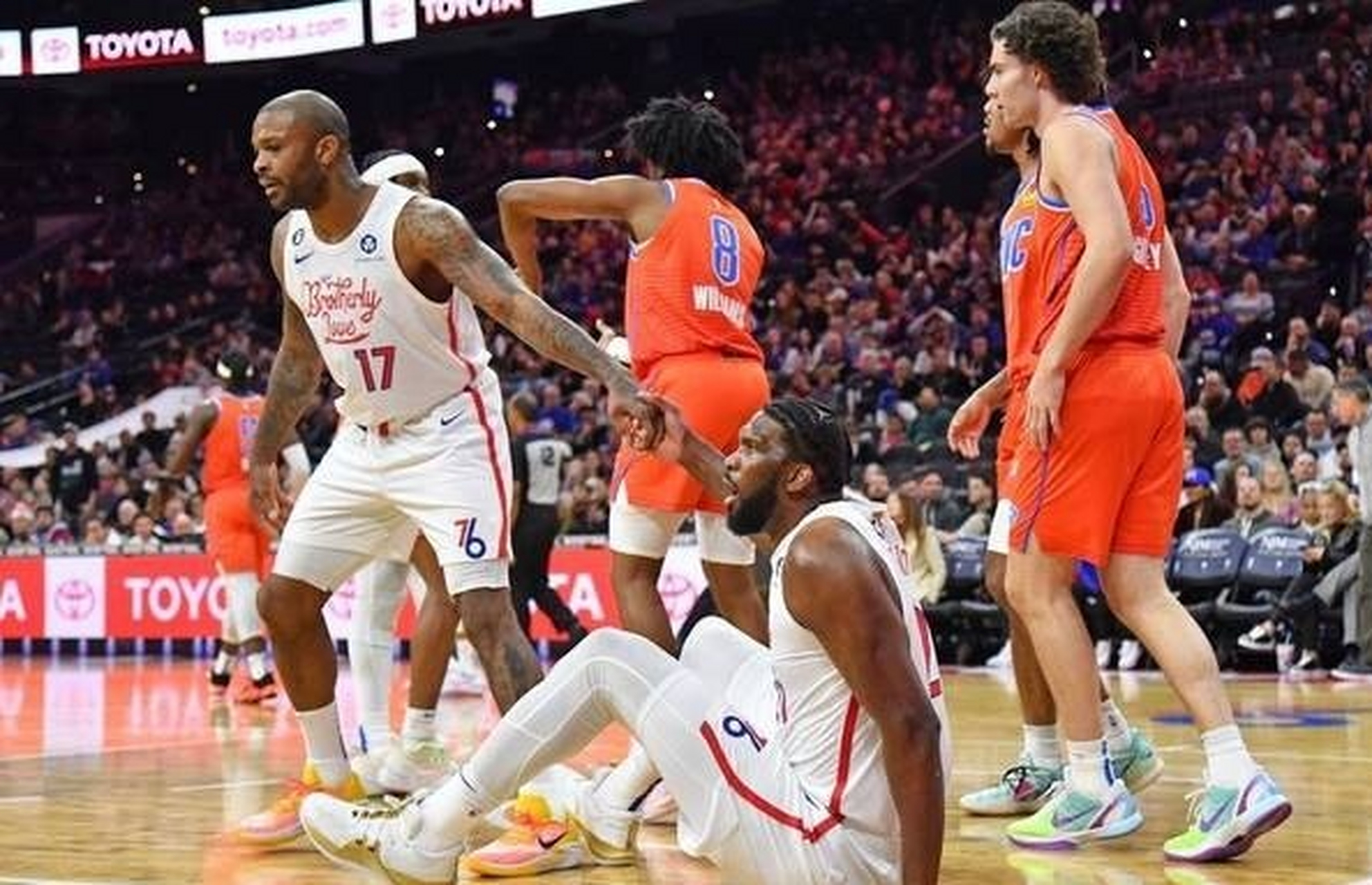 开云平台-北京队横扫雷霆，恩比德扛起全队