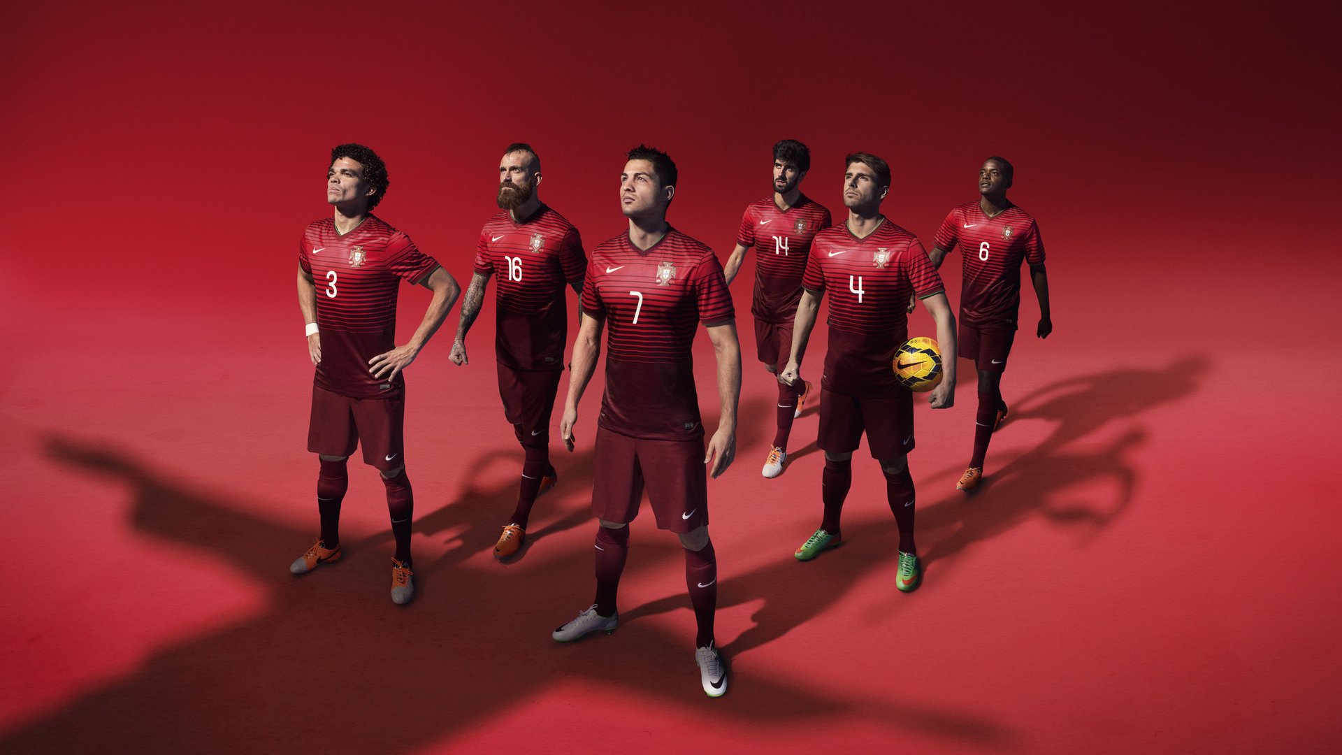 沙海樱花与潘帕斯的回响，当东方奇迹邂逅完美足球诗篇